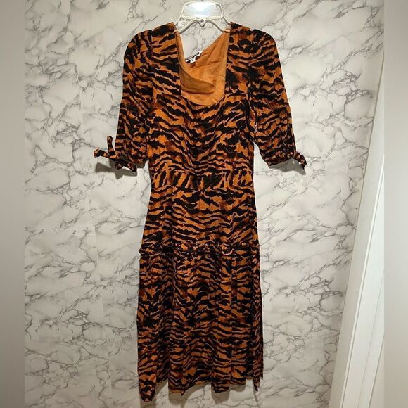 WALTER BAKER Yosline gathered tiger-jacquard midi dress 2 - Picture 3 of 14